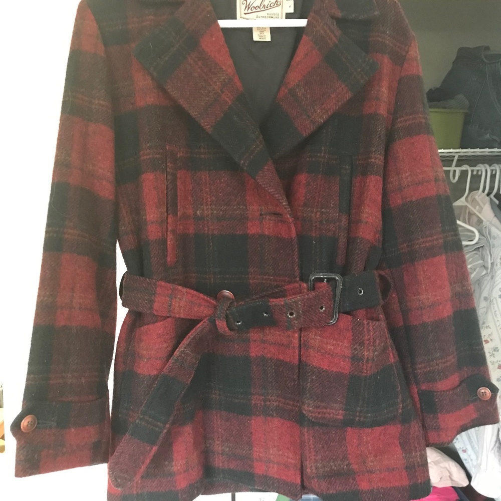 It’s still Winter! Woolrich S/M Red &Black Womens  Peacoat w Belt